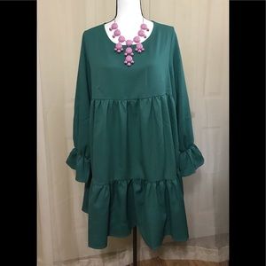 Boohoo flared green dress size 12/14